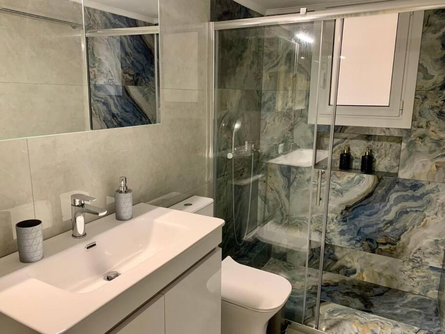 אתונה Alexa'S Downtown Apartment מראה חיצוני תמונה