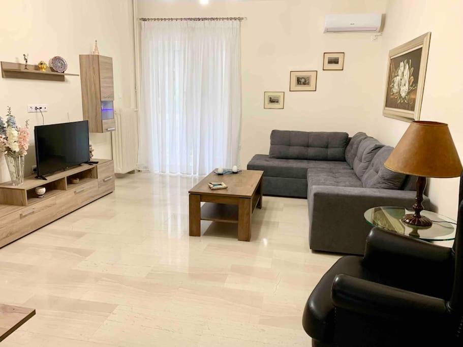 אתונה Alexa'S Downtown Apartment מראה חיצוני תמונה
