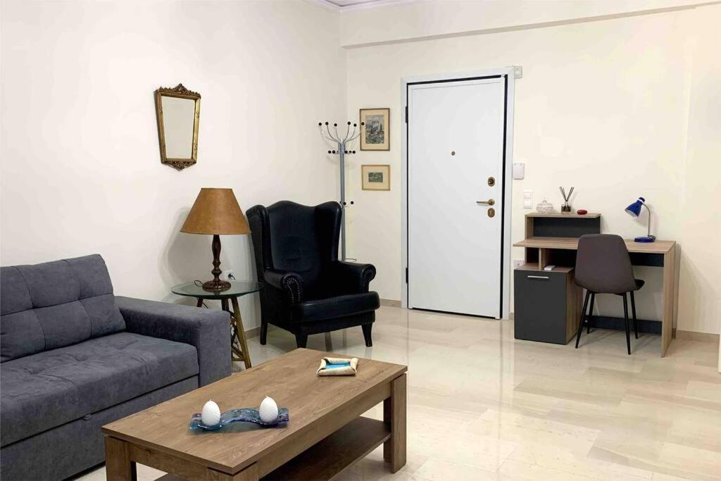 אתונה Alexa'S Downtown Apartment מראה חיצוני תמונה